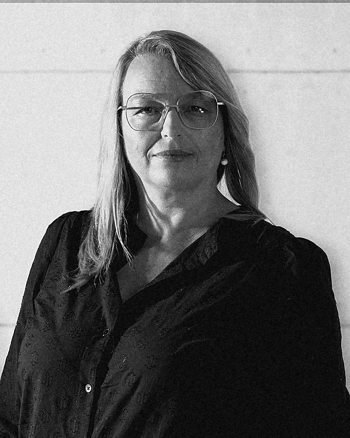 Angela Metge